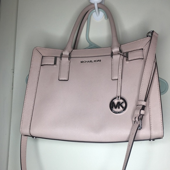 Michael Kors Handbags - Baby pink handbag Michael Kors Handbags - Baby pink handbag